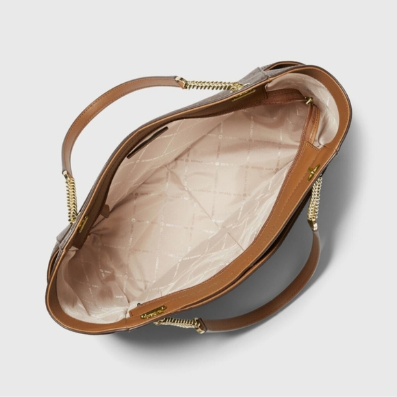 New Michael Kors Large Vanilla Jet Set Logo Shoulder Tote - Picture 3 of 6